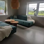別荘 Nesvika 5 Bedroom Home, Only 25 Min From ベルゲン