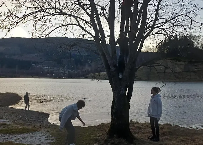 Nesvika 5 Bedroom Home, Only 25 Min From Ferienhaus