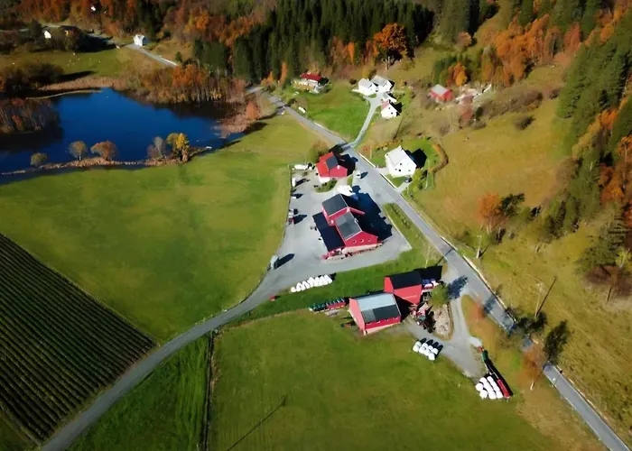 Ferienhaus Nesvika 5 Bedroom Home, Only 25 Min From Bergen